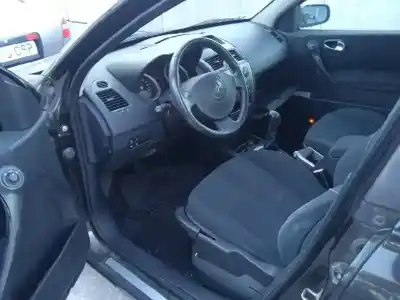 Scrapping Vehicle renault megane ii sedán (lm0/1_) 1.6 of the year 2003 powered k4m760 Scrapping Vehicle renault megane ii sedán (lm0/1_) 1.6 of the year 2003 powered k4m760