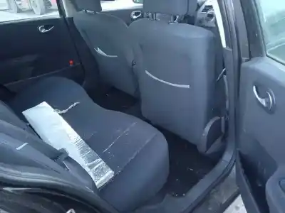 Scrapping Vehicle renault megane ii sedán (lm0/1_) 1.6 of the year 2003 powered k4m760 Scrapping Vehicle renault megane ii sedán (lm0/1_) 1.6 of the year 2003 powered k4m760