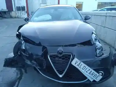 Veículo de Sucata alfa romeo giulietta (191) super (2016-->) do ano 2019 alimentado 55280444