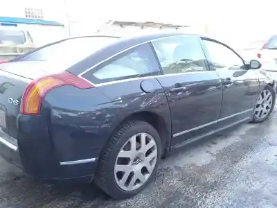 Véhicule à la ferraille citroen c6 exclusive de l'année 2008 alimenté uhz