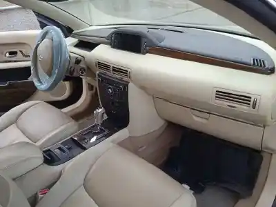 Véhicule à la ferraille citroen c6 exclusive de l'année 2008 alimenté uhz