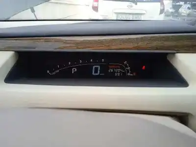 Véhicule à la ferraille citroen c6 exclusive de l'année 2008 alimenté uhz