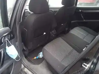 Vehicul casat peugeot 407 sport al anului 2009 alimentat rh01