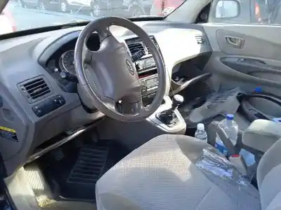Scrapping Vehicle hyundai tucson (jm) 2.0 crdi of the year 2007 powered d4ea