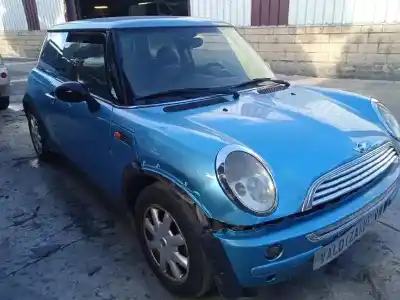 Veículo de Sucata mini mini (r50,r53) cooper do ano 2003 alimentado w10b16a