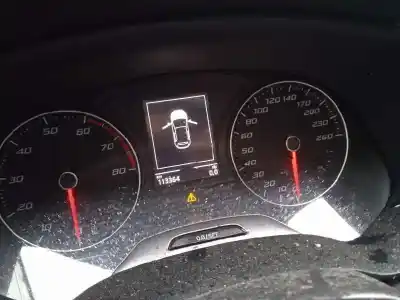 Véhicule à la ferraille seat                                               leon st (5f8)                                                                                                                                                                                                                                              style connect                                                                                                                                                                                                                                              de l'année 2018 alimenté cpwa