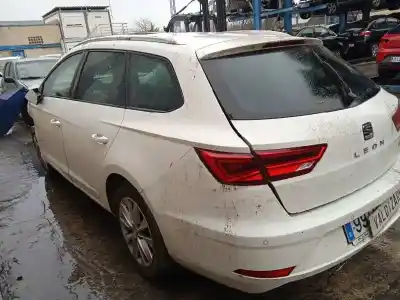 Véhicule à la ferraille seat                                               leon st (5f8)                                                                                                                                                                                                                                              style connect                                                                                                                                                                                                                                              de l'année 2018 alimenté cpwa