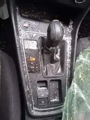 Véhicule à la ferraille seat                                               leon st (5f8)                                                                                                                                                                                                                                              style connect                                                                                                                                                                                                                                              de l'année 2018 alimenté cpwa