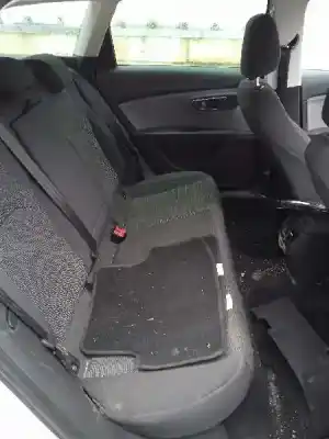 Véhicule à la ferraille seat                                               leon st (5f8)                                                                                                                                                                                                                                              style connect                                                                                                                                                                                                                                              de l'année 2018 alimenté cpwa