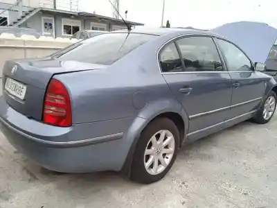 Veículo de Sucata skoda superb (3u4) elegance do ano 2006 alimentado awx
