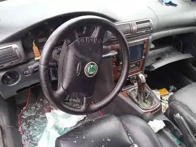 Veículo de Sucata skoda superb (3u4) elegance do ano 2006 alimentado awx