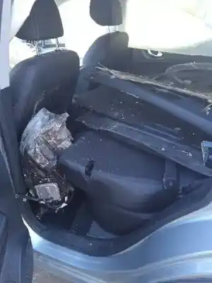 Здавання транспортного засобу renault kadjar 1.3 tce року 2019 потужний h5h470