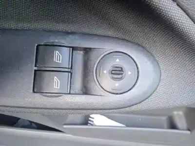 Veículo de Sucata ford c-max (cb3) trend do ano 2009 alimentado kkda