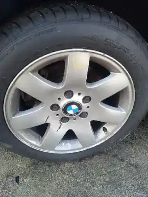 Sloopvoertuig bmw serie 3 berlina (e46) 320d van het jaar 2002 aangedreven 204d4