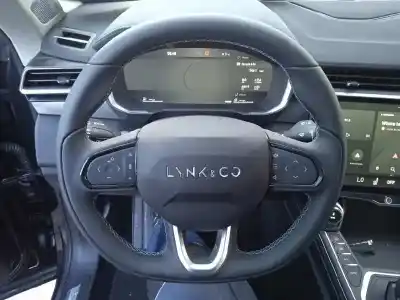 Здавання транспортного засобу lynk & co                                          01                                                                                                                                                                                                                                                         phev року 2022 потужний jlh-3g15td