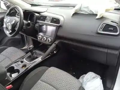 Sloopvoertuig renault kadjar 1.3 tce van het jaar 2021 aangedreven h5h490