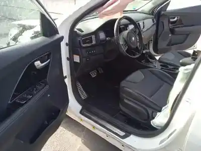 Scrapping Vehicle kia niro i (de) 1.6 gdi hybrid of the year 2018 powered g4le