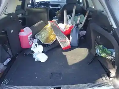 Veículo de Sucata audi a4 allroad quattro (8k) 3.0 tdi do ano 2010 alimentado ccwa