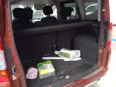 Veicolo di demolizione fiat qubo (300) trekking dell'anno 2012 alimentato 199b1000