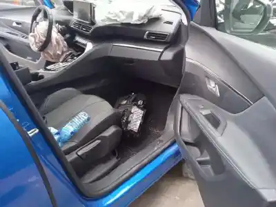 Veicolo di demolizione peugeot 3008 hybrid allure dell'anno 2021 alimentato dgz