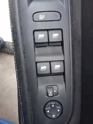 Veicolo di demolizione peugeot 3008 hybrid allure dell'anno 2021 alimentato dgz