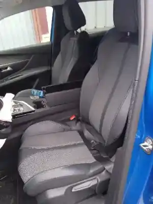 Veicolo di demolizione peugeot 3008 hybrid allure dell'anno 2021 alimentato dgz