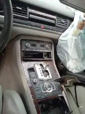 Veículo de Sucata audi a8 d3 (4e2, 4e8) 3.0 tdi quattro do ano 2006 alimentado asb