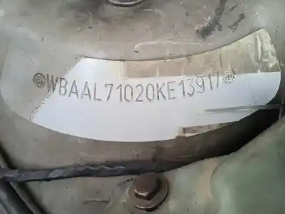 Sloopvoertuig bmw serie 3 berlina (e46) 320d van het jaar 1998 aangedreven 204d1