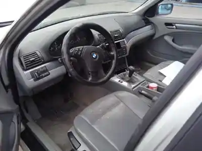 Sloopvoertuig bmw serie 3 berlina (e46) 320d van het jaar 1998 aangedreven 204d1