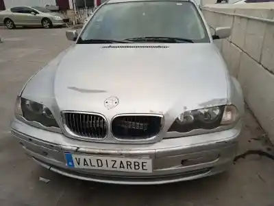 Sloopvoertuig bmw serie 3 berlina (e46) 320d van het jaar 1998 aangedreven 204d1