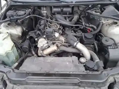 Sloopvoertuig bmw serie 3 berlina (e46) 320d van het jaar 1998 aangedreven 204d1