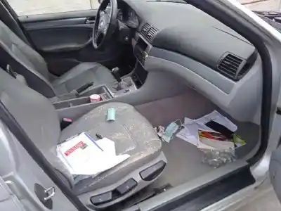 Sloopvoertuig bmw serie 3 berlina (e46) 320d van het jaar 1998 aangedreven 204d1