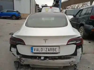 Veículo de Sucata tesla model 3 rwd * do ano 2022 alimentado 3d7