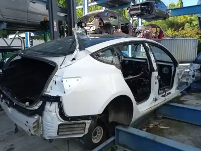 Veículo de Sucata tesla model 3 rwd * do ano 2022 alimentado 3d7