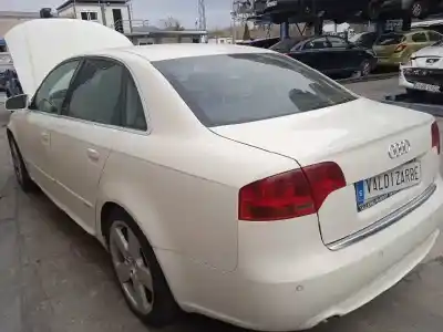 Veículo de Sucata audi a4 berlina (8e) 3.0 tdi quattro (150kw) do ano 2005 alimentado bkn