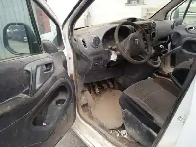 Veículo de Sucata citroen berlingo xtr 1.6 hdi 92 do ano 2010 alimentado 9hx