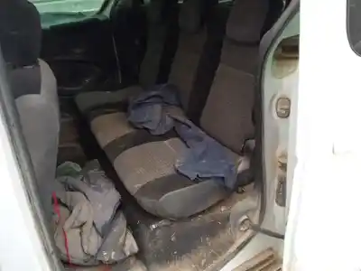 Veículo de Sucata citroen berlingo xtr 1.6 hdi 92 do ano 2010 alimentado 9hx