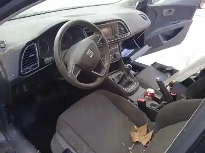 Véhicule à la ferraille seat                                               leon (5f1)                                                                                                                                                                                                                                                 1.6 tdi                                                                                                                                                                                                                                                    de l'année 2016 alimenté cxxb