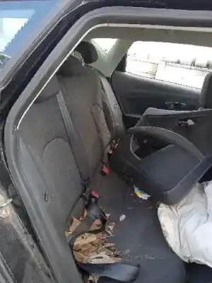 Véhicule à la ferraille seat                                               leon (5f1)                                                                                                                                                                                                                                                 1.6 tdi                                                                                                                                                                                                                                                    de l'année 2016 alimenté cxxb