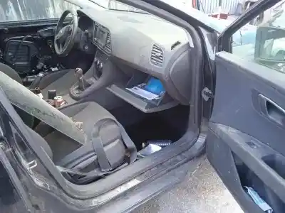 Véhicule à la ferraille seat                                               leon (5f1)                                                                                                                                                                                                                                                 1.6 tdi                                                                                                                                                                                                                                                    de l'année 2016 alimenté cxxb