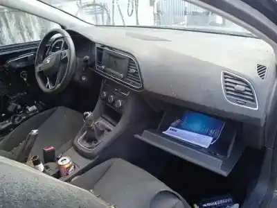 Véhicule à la ferraille seat                                               leon (5f1)                                                                                                                                                                                                                                                 1.6 tdi                                                                                                                                                                                                                                                    de l'année 2016 alimenté cxxb
