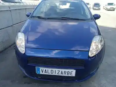 Veículo de Sucata fiat grande punto (199) 1.3 16v jtd cat do ano 2006 alimentado 199a2000