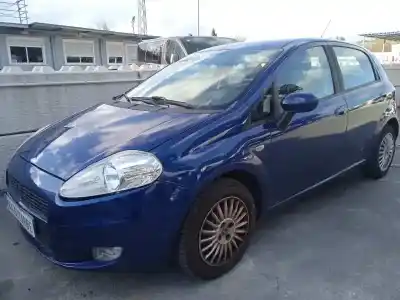 Veículo de Sucata fiat grande punto (199) 1.3 16v jtd cat do ano 2006 alimentado 199a2000