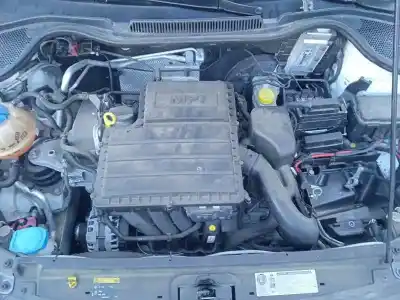 Veículo de Sucata volkswagen polo (6c1) 1.6 highl do ano 2016 alimentado cwvb