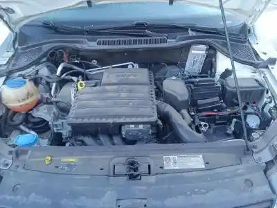 Veículo de Sucata volkswagen polo (6c1) 1.6 highl do ano 2016 alimentado cwvb