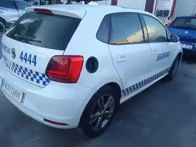 Veículo de Sucata volkswagen polo (6c1) 1.6 highl do ano 2016 alimentado cwvb