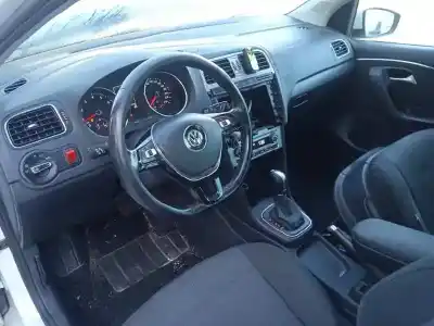 Veículo de Sucata volkswagen polo (6c1) 1.6 highl do ano 2016 alimentado cwvb