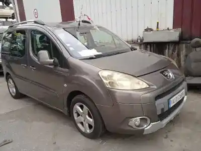 Утилизация автомобиля PEUGEOT PARTNER (S2) 1.6 16V HDi года 2011 питание 9HX