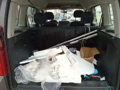 Veículo de Sucata peugeot partner (s2) 1.6 16v hdi do ano 2011 alimentado 9hx