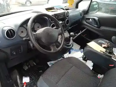 Veículo de Sucata peugeot partner (s2) 1.6 16v hdi do ano 2011 alimentado 9hx